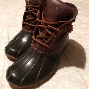 Sperry Duck Boot Women’s Size 6